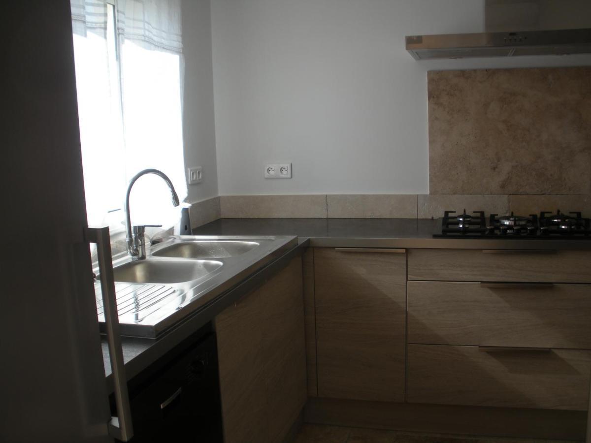 Villa Jalna Chambre, Suites Et Appartement Рокфор-ле-Пен Экстерьер фото